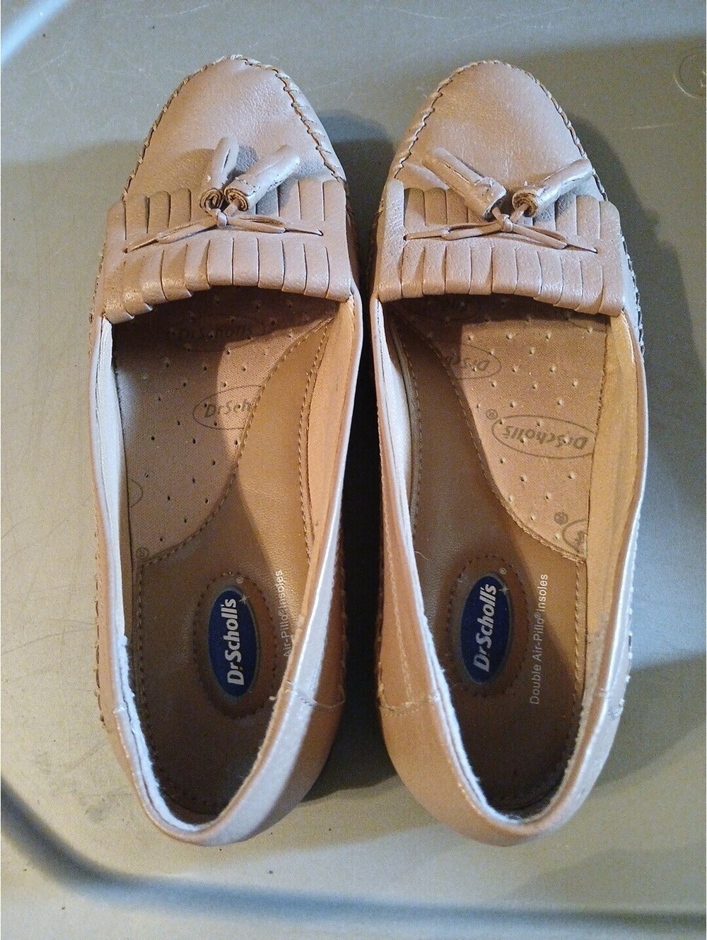New Dr. Scholl’s Women’s Leather Tassel Loafers Beige Size 8 W Comfort Flats